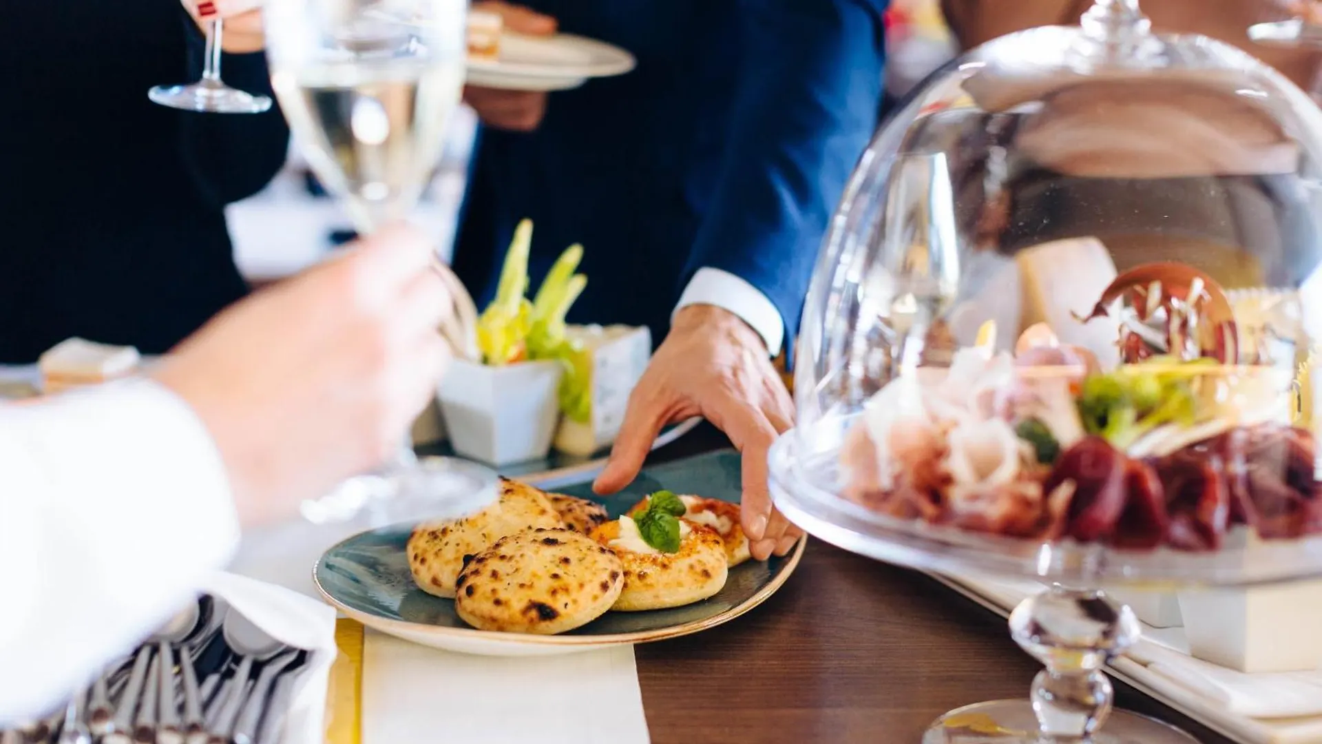 Sheraton Milan Malpensa Airport Hotel & Conference Centre Ferno Italien